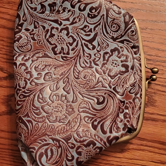 Myra Clutch Bag - Picture 2 of 3